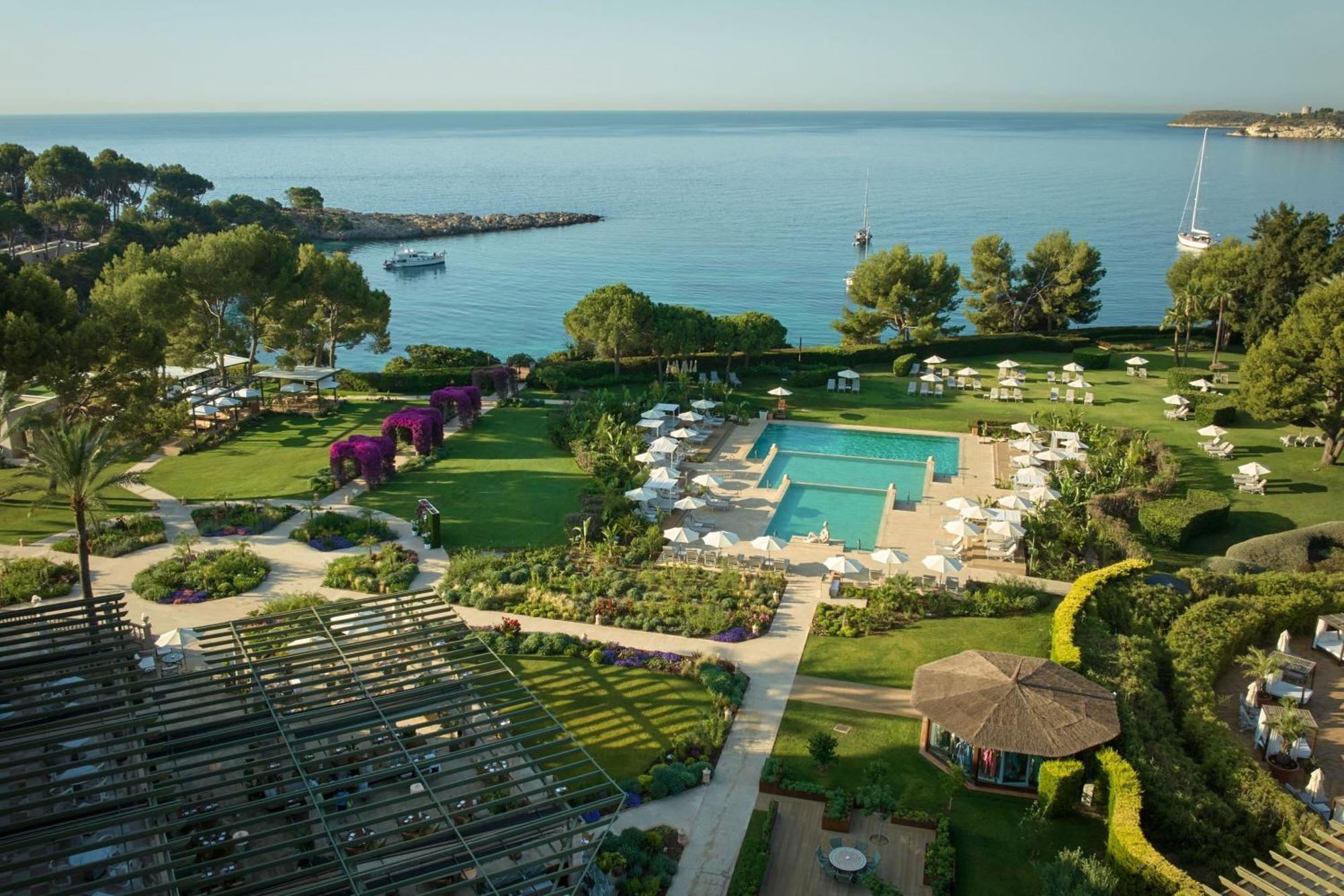 The St. Regis Mardavall Mallorca Resort Palmanova Kültér fotó