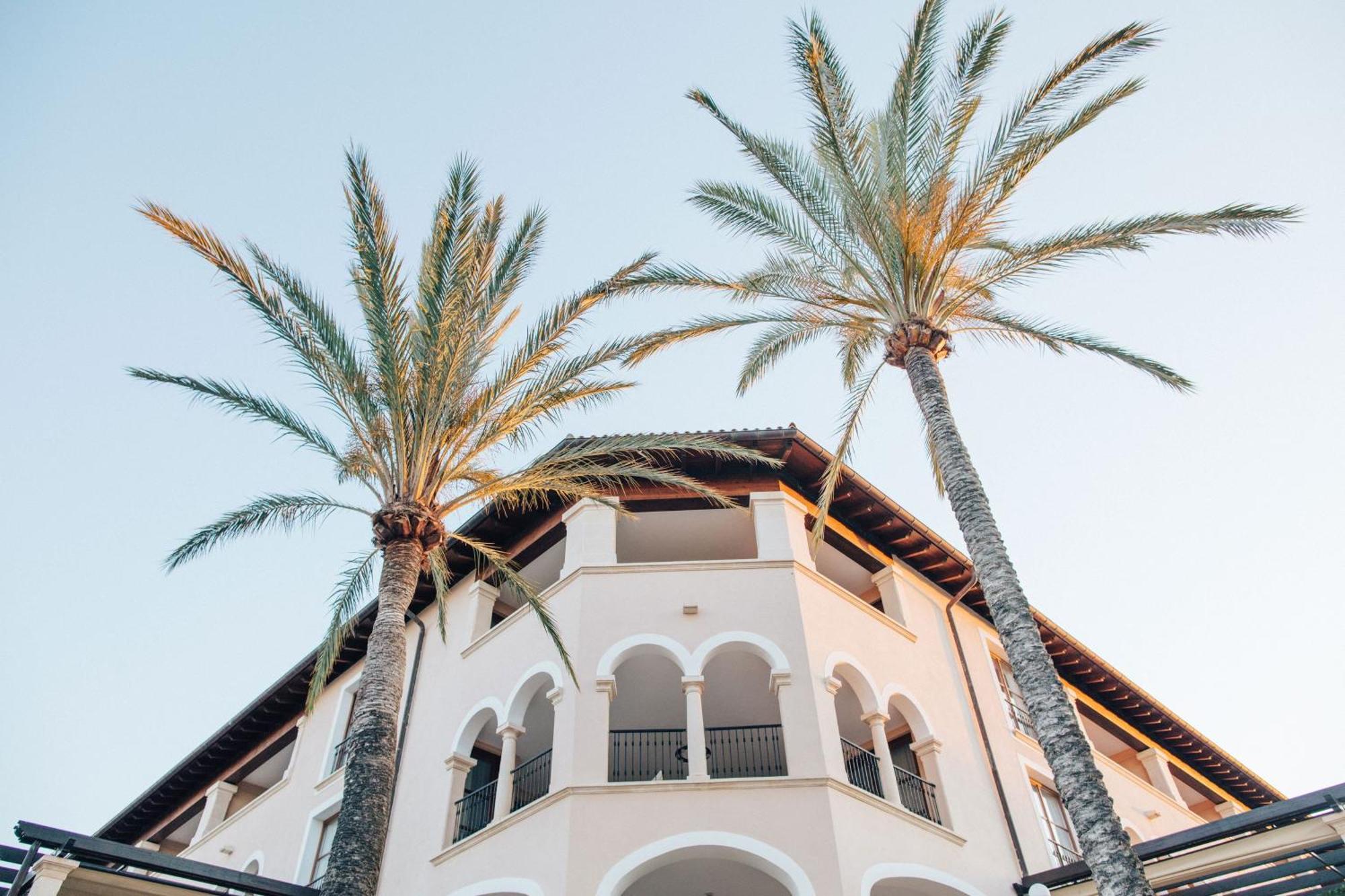 The St. Regis Mardavall Mallorca Resort Palmanova Kültér fotó